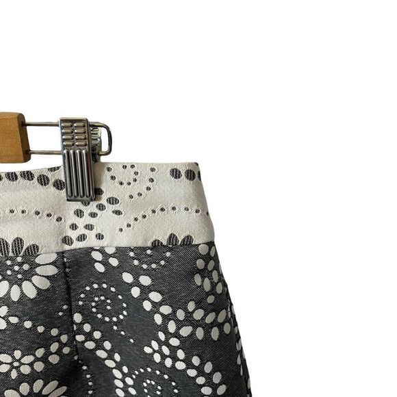 Banana Republic Skirt Size 8P - Picture 2 of 7